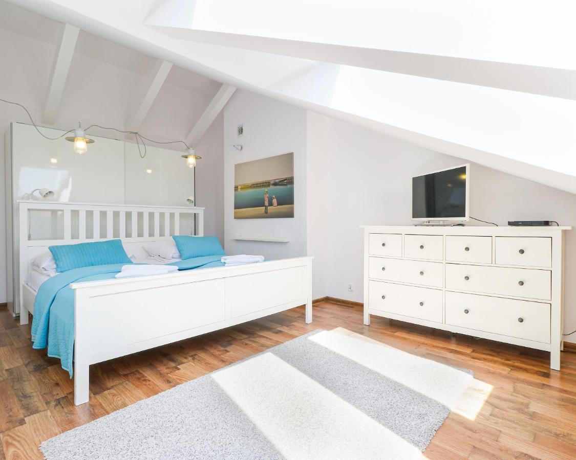 Villa Mistral By Baltic Home シフィノウイシチェ エクステリア 写真